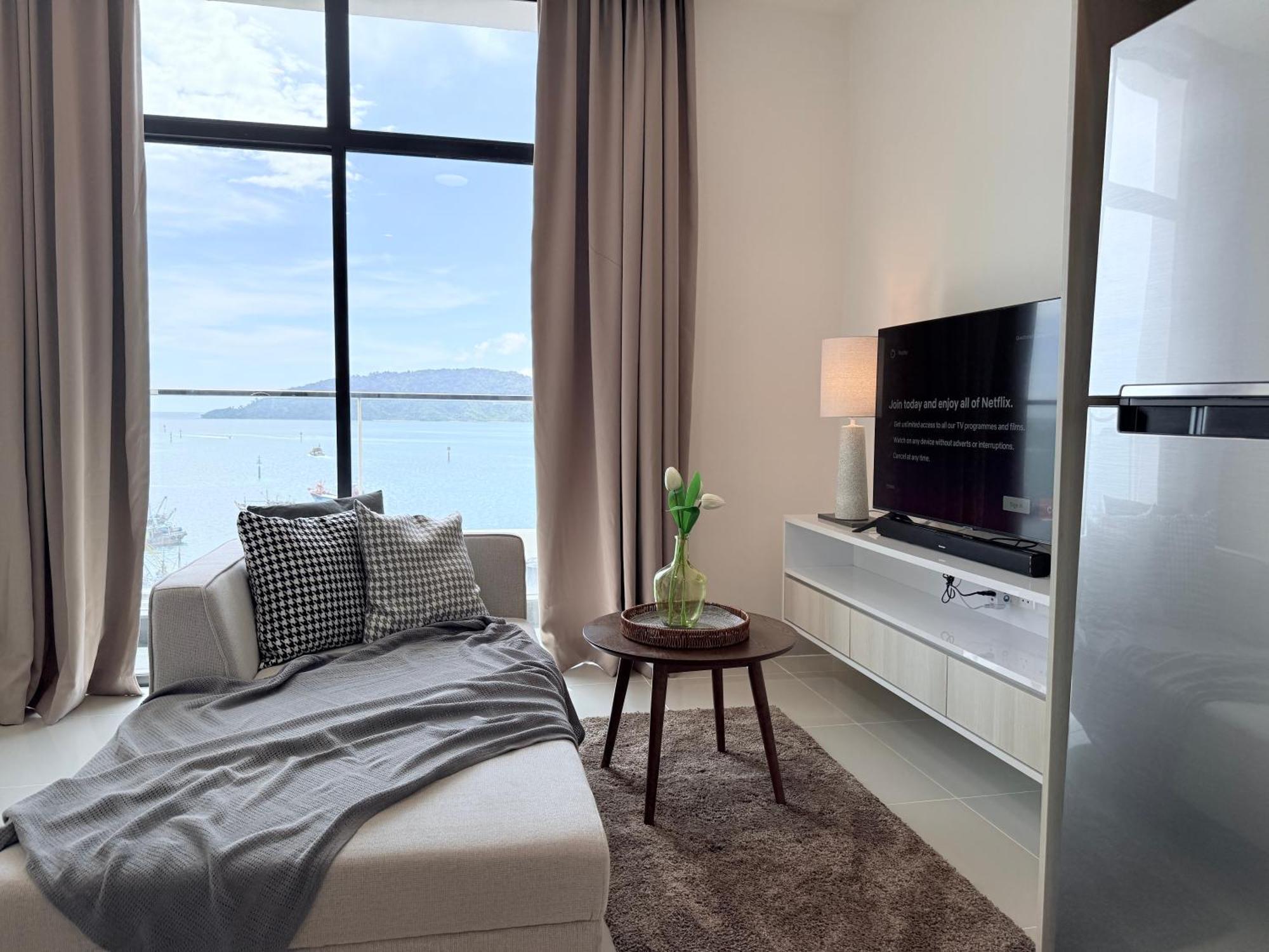The Shore Cbd Kota Kinabalu By Laxzone Suite Quarto foto
